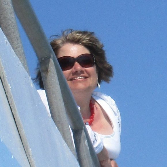 vickytomlinson